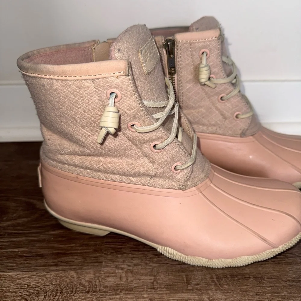 Sperry chic blush
